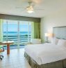 Zimmer mit King Bett, Hilton Ponce Golf & Casino Resort, Ponce, Puerto Rico - Credit: ©2021 Hilton