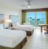 Zimmer mit 2 Queen Betten, Hilton Ponce Golf & Casino Resort, Ponce, Puerto Rico - Credit: ©2021 Hilton