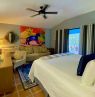 Zimmer mit King Bett, Blue Horizon Boutque Hotel, Vieques, Puerto Rico - Credit: © 2021 Blue Horizon Boutique Resort