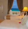 Zimmer mit 2 Twin Betten, Ocean West Boutique Hotel, New Providence, Bahamas - Credit: Ocean West Boutique Hotel