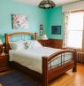 Zimmer Kingfisher mit Queen Bett, Alicion Bed & Breakfast, Lunenburg, Nova Scotia- Credit: Alicion Bed & Breakfast