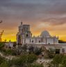 Sonnenuntergang, Mission San Xavier Del Bac, Tucson, Arizona - Credit: Visit Tucson