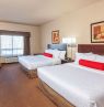 Zimmer 2 Queen, Ramada by Wyndham Drumheller Hotel & Suites, Dumbheller, Alberta Credit - Expedia