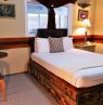 Zimmer 1 King, Lokahi Lodge, Hawaii Island, Hawaii Credit - Lokahi Lodge