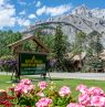 Außenansicht, Banff Rocky Mountain Resort, Banff, Alberta Credit - Banff Rocky Mountain Resort