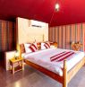 Zimmerbeispiel Deluxe Tent, Thousand Nights Camp, Sharqiya Sands - Credit: Thousand Nights Camp