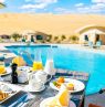 Frühstück am Pool, Arabian Nights Resort & Spa, Sharqiya Sands - Credit: Arabian Nights Resort & Spa