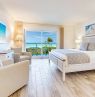 Zimmer 1 King, Sanibel Inn, Fort Myers, Florida - Credit: Sanibel Inn